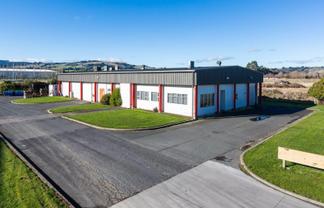 Warehouse For Lease - Dukes Road