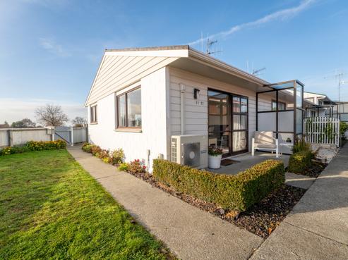 1/52 Avenue Road, West End