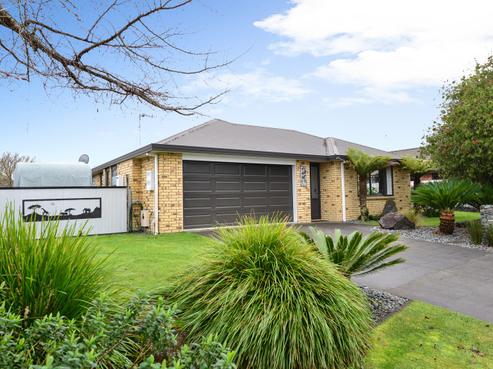 12 Innswood Place, Rototuna North
