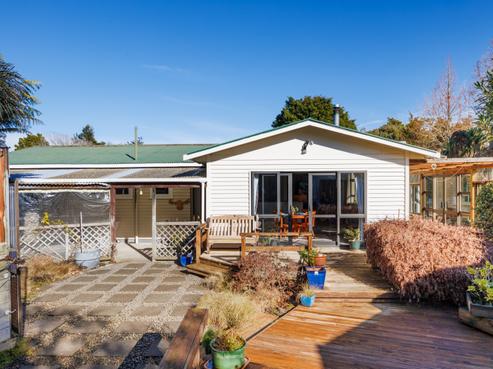 14B Bond Street, Marton