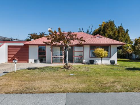 25 Coleraine Street, Cromwell