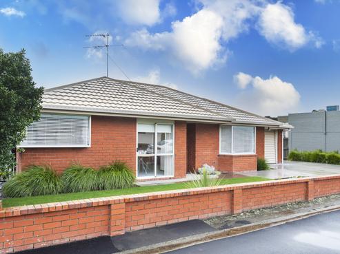 83A Main Road, Redcliffs