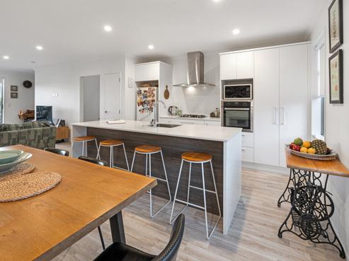 33 Bonnette Road, Flat Bush