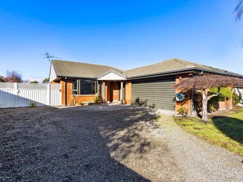 7 Durrell Way, Rolleston