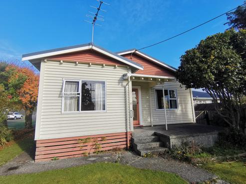43 Moorhouse Street, Ross