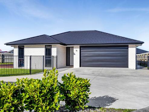32 County Drive, Hawera