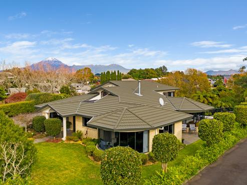 22 Kinross Drive, Merrilands