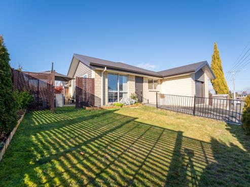 1/52 Whitcombe Street, Temuka