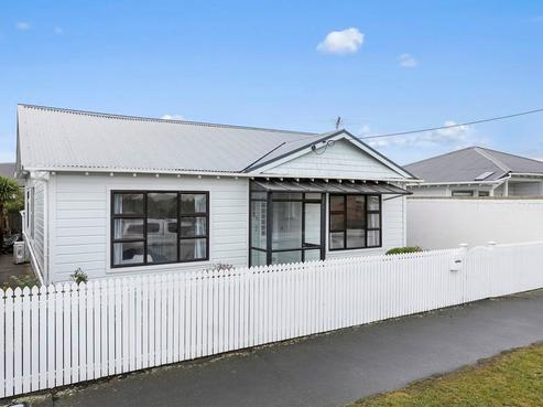 58 Victoria Road, Saint Kilda