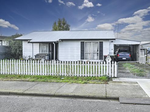 4 Scott Drive, Flaxmere