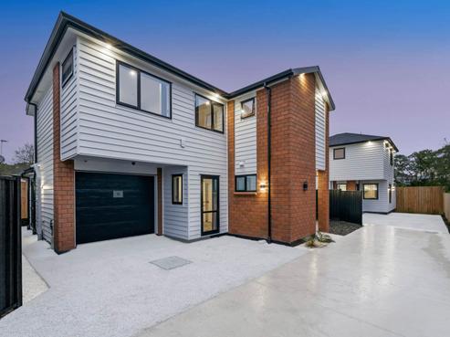 60A Bairds Road, Otara