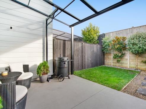 10 Owen Chapman Drive, Red Beach