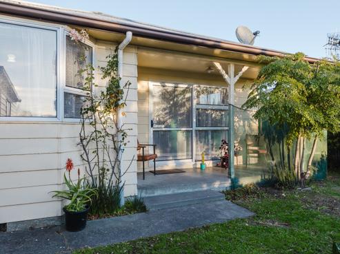 262 Tremaine Avenue, Highbury