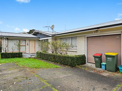 746B River Road, Chartwell