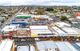 Big on space, big on exposure