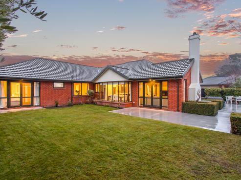 7 Applecross Lane, Harewood
