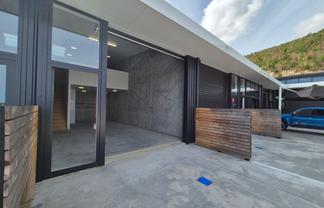 Versatile Commercial Warehouse in Nikau Junction 