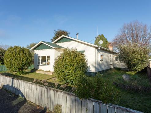 14 Trafalgar Street, Dannevirke