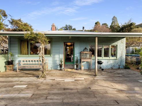 2 Coombe Hay Terrace, Careys Bay
