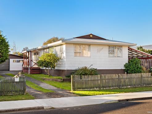 6 Sheila Place, Dinsdale