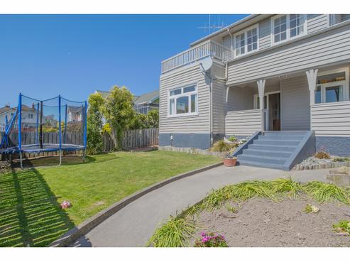 4 Mere Mere Street, Seaview