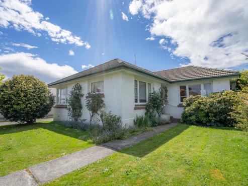 43 Eden Crescent, Glengarry