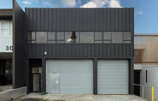 Refurbished Grafton standalone
