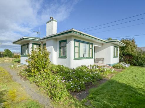 10 Stirling Street, Te Aroha