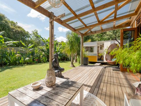 8 Laycock Road, Tairua