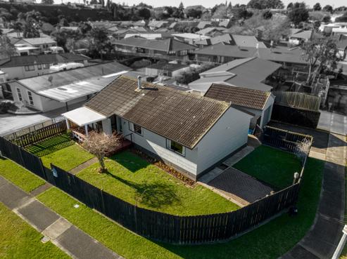 31 Sylvania Drive, Matua