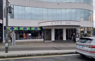 HOT DEAL ON 120M² SPACE - $70/DAY! 
