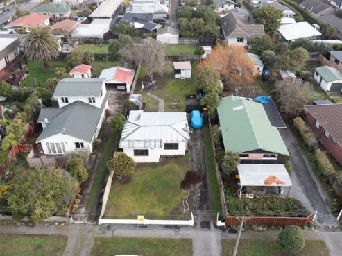 240 Pine Avenue, South New Brighton