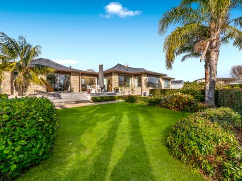 2 Hill Rise, Sunnyhills