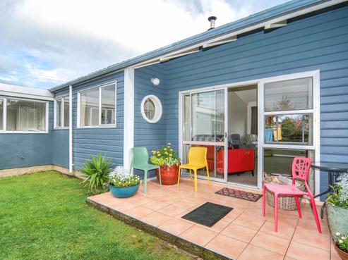 17 Stout Street, Westport