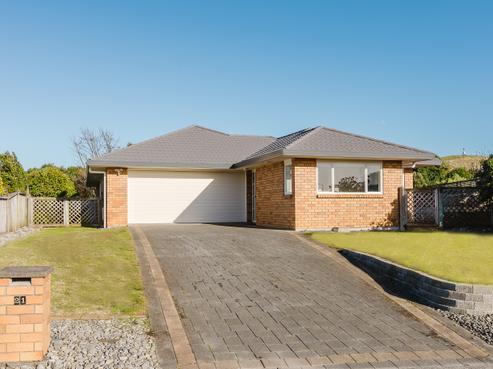 21 Crown Hill, Paraparaumu