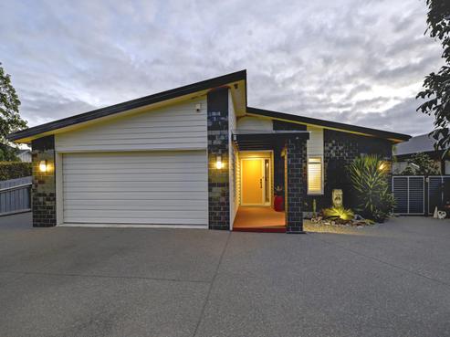 14 Howard Street, Carterton