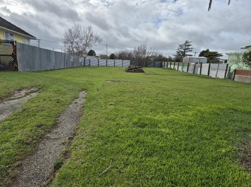 12 Gordon Crescent, Marton
