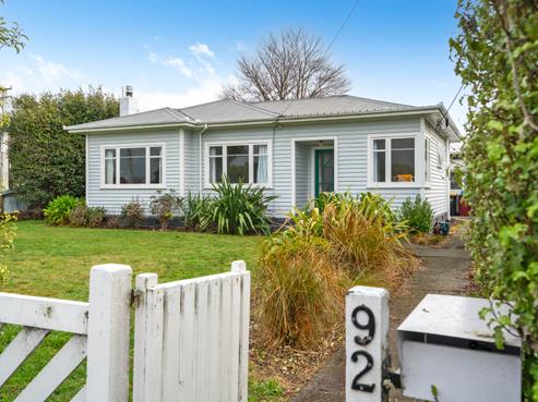 92 South Road, Solway