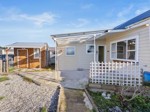 319 Union Street, Milton
