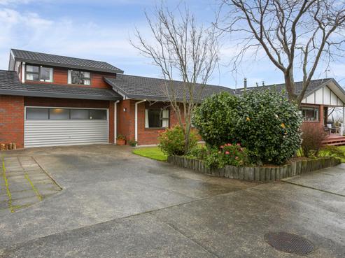 5 Clarke Grove, Richmond Heights