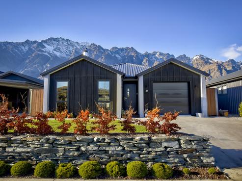 37 Howden Drive, Jacks Point