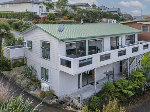 10 Christa Court, Whitianga