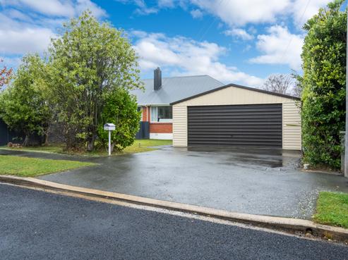 36 Allenby Avenue, Liberton