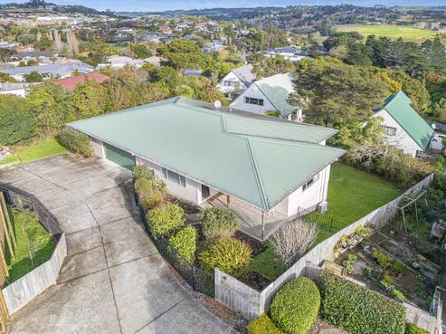 13B Vipond Road, Stanmore Bay