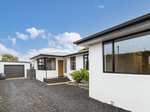 7 Vampire Road, Waldronville