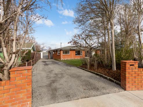14 Manor Place, Redwoodtown