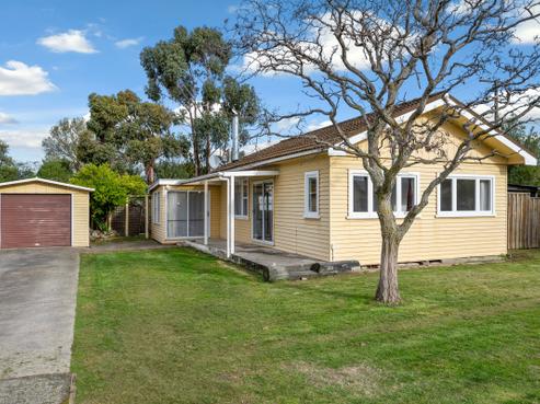 18 Clyde Street, Renwick