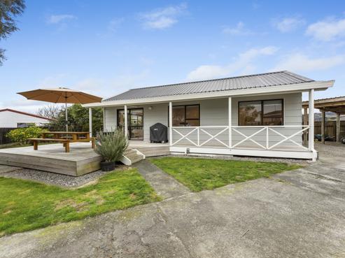 15B Rosewood Place, Paraparaumu