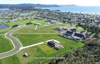 102 Karearea Way, Matarangi