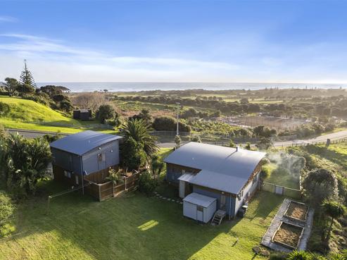 333 Motutara Road, Muriwai